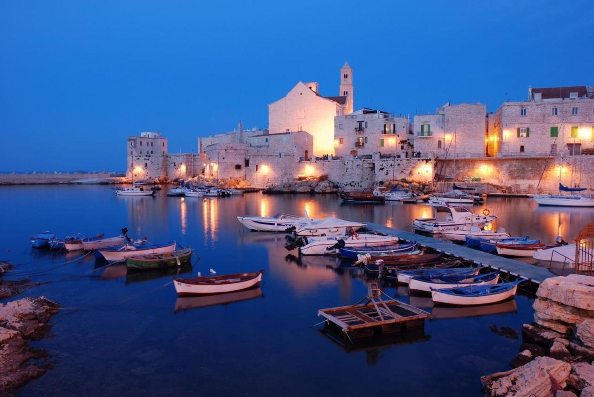 B&B A Pochi Passi Dal Mare Giovinazzo Ngoại thất bức ảnh